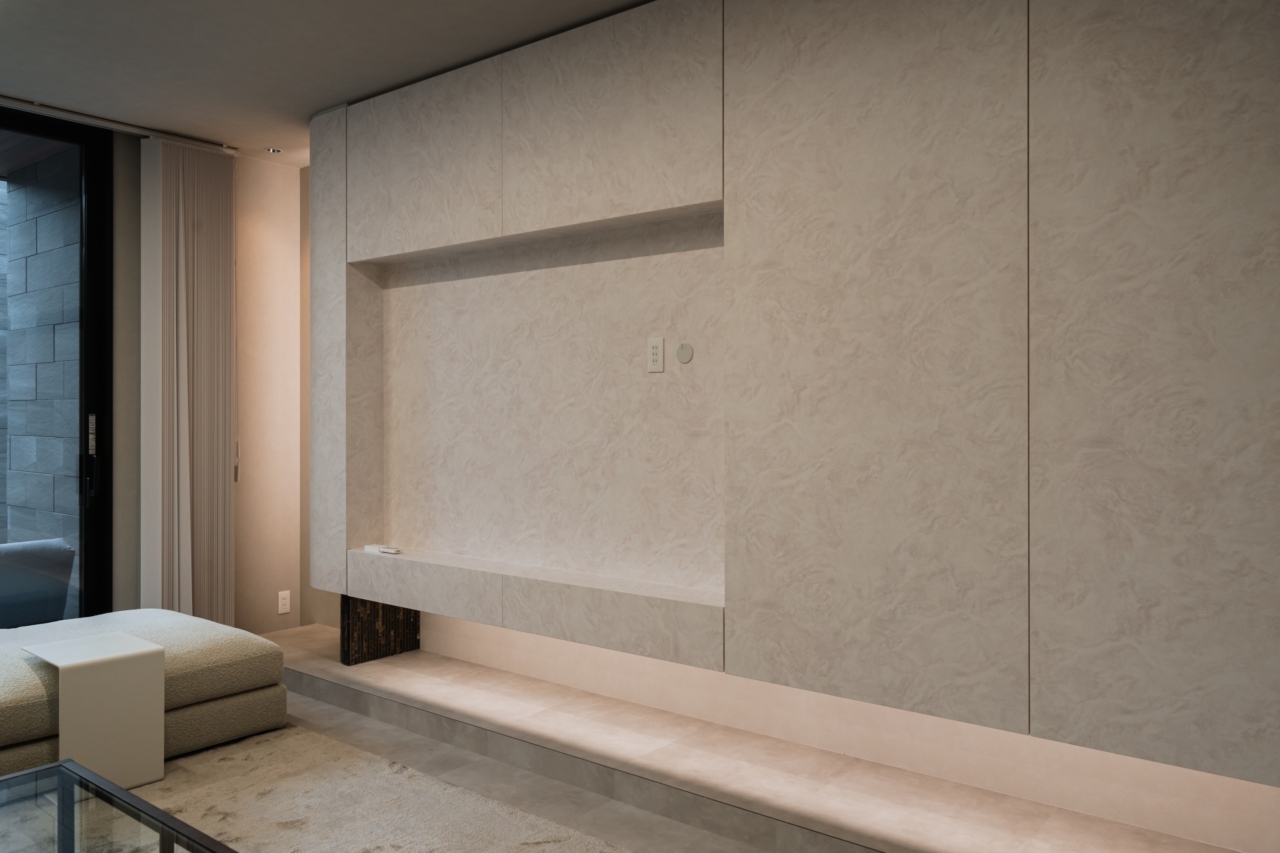 特注の壁面造作テレビボード